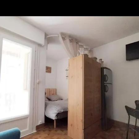 Cap D'agde 100 M De La * אגדה